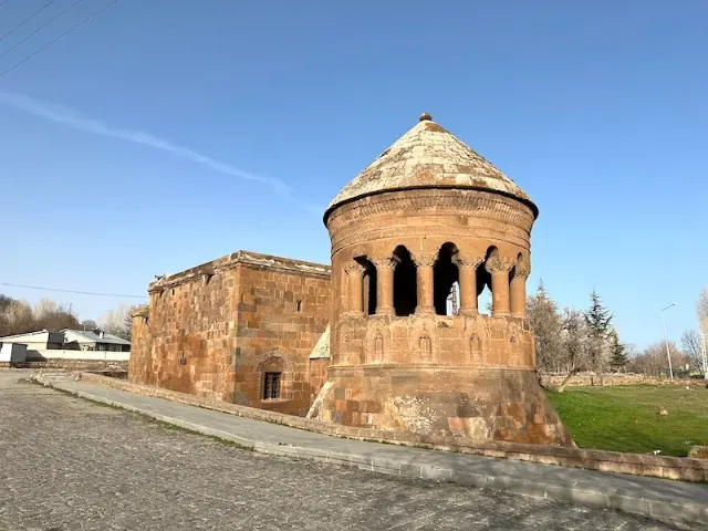 Van Turu