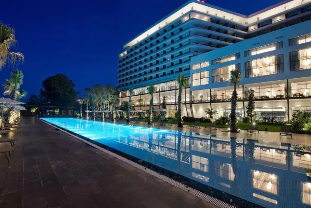 Otel