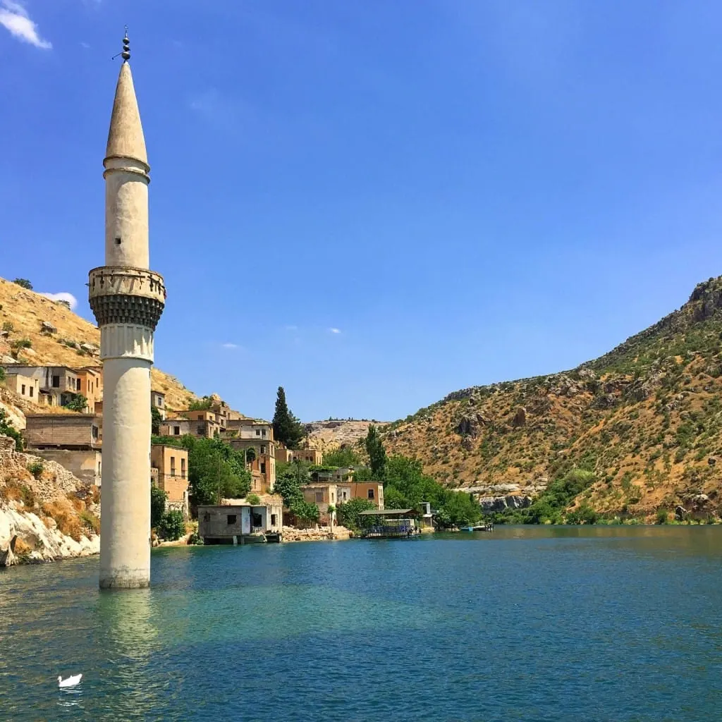 Halfeti Batık Cami GAP turu fotoğraf noktası