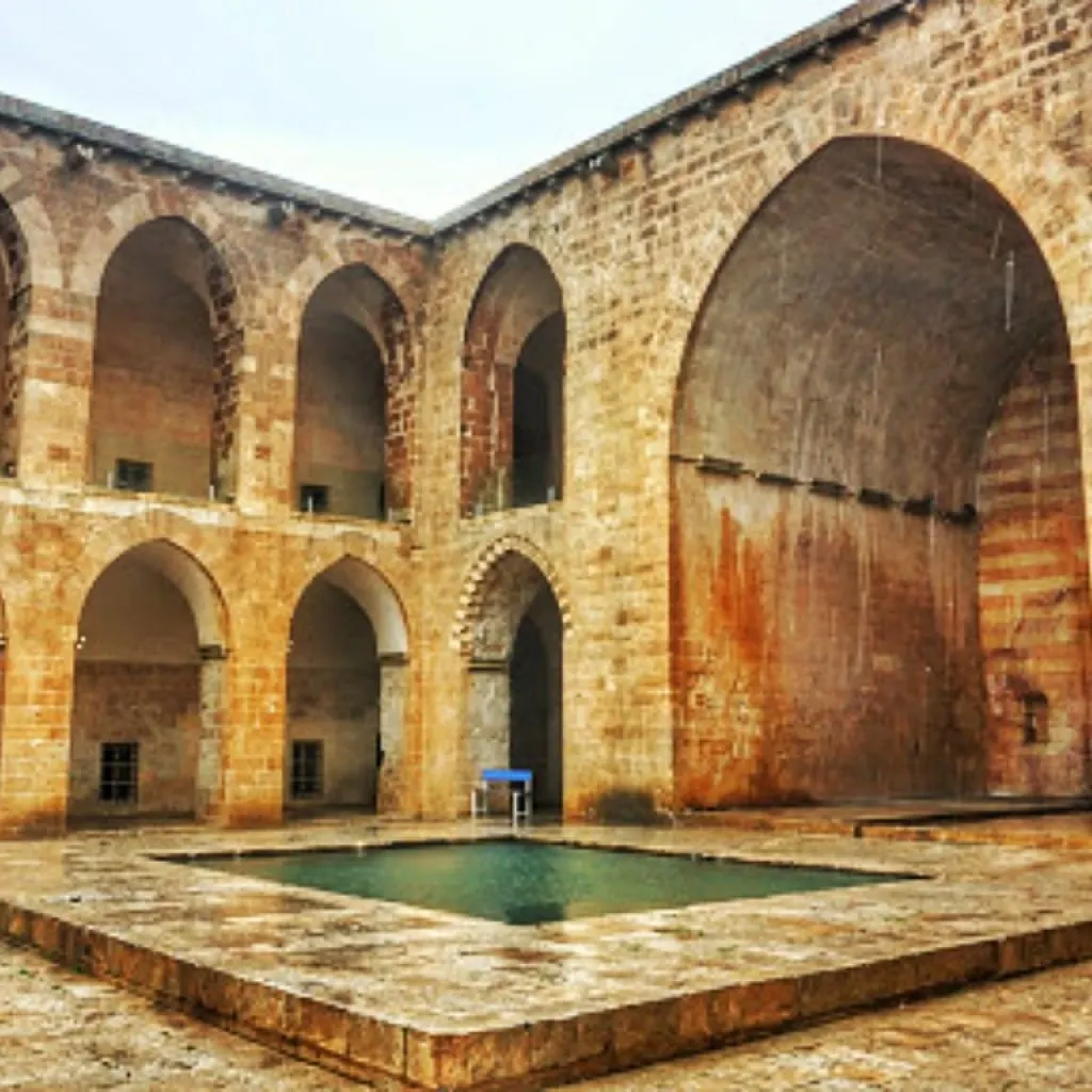 Güneydoğu Anadolu'da Ne Yenir? Gaziantep, Şanlıurfa ve Mardin Mutfağı Rehberi