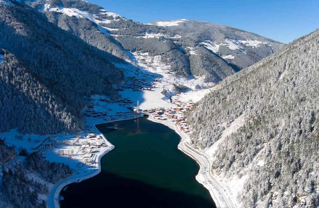 Uzungöl kış manzarası